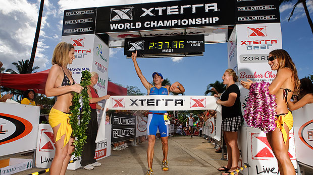 Ruzafa becoming XTERRA World Champion in 2008